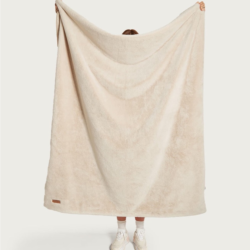 Unhide Blanket Beige Bear